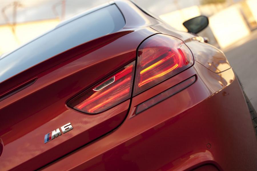  BMW M6 2013 года  (фото 79 из 88)